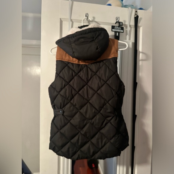 H&M Puffy Fleece Removable Hood Shoulder Pads Army Green Jacket Vest Women’s 6 M - Picture 6 of 6